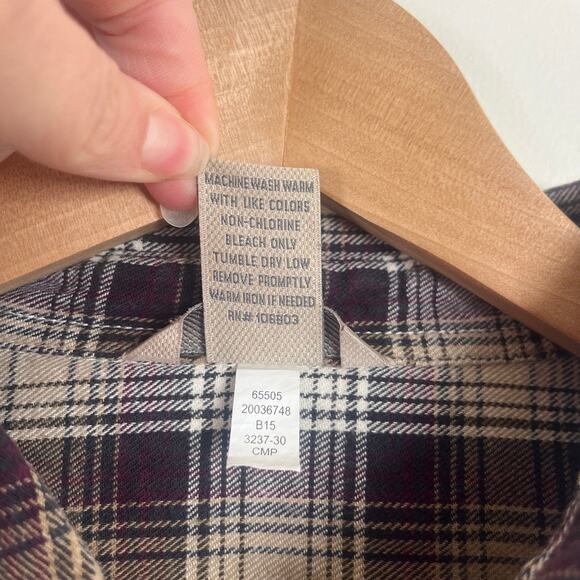 Duluth Trading Co Flannel Shirt Brown Tan Plaid Long Sleeve Button Front XL - Picture 6 of 9